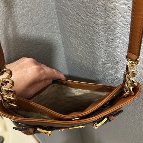 Michael Kors Camel colored crossbody - Picture 4 of 4